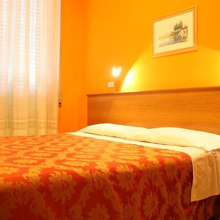 מילאנו Hotel Garden מראה חיצוני תמונה