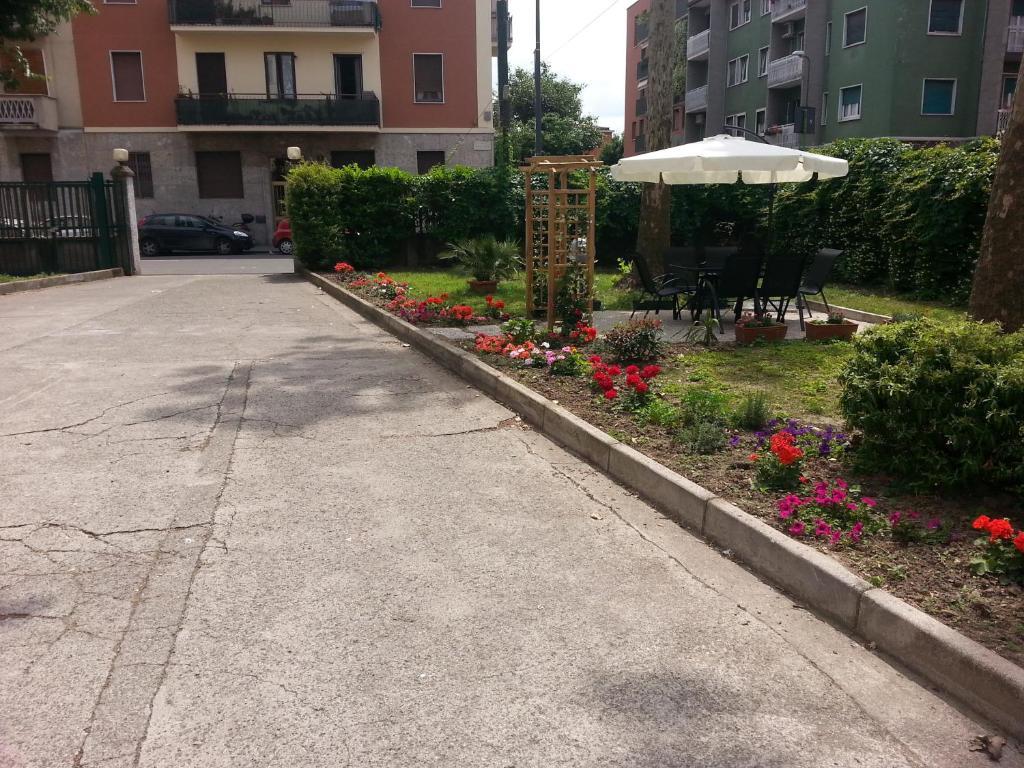 מילאנו Hotel Garden מראה חיצוני תמונה
