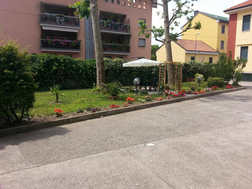 מילאנו Hotel Garden מראה חיצוני תמונה